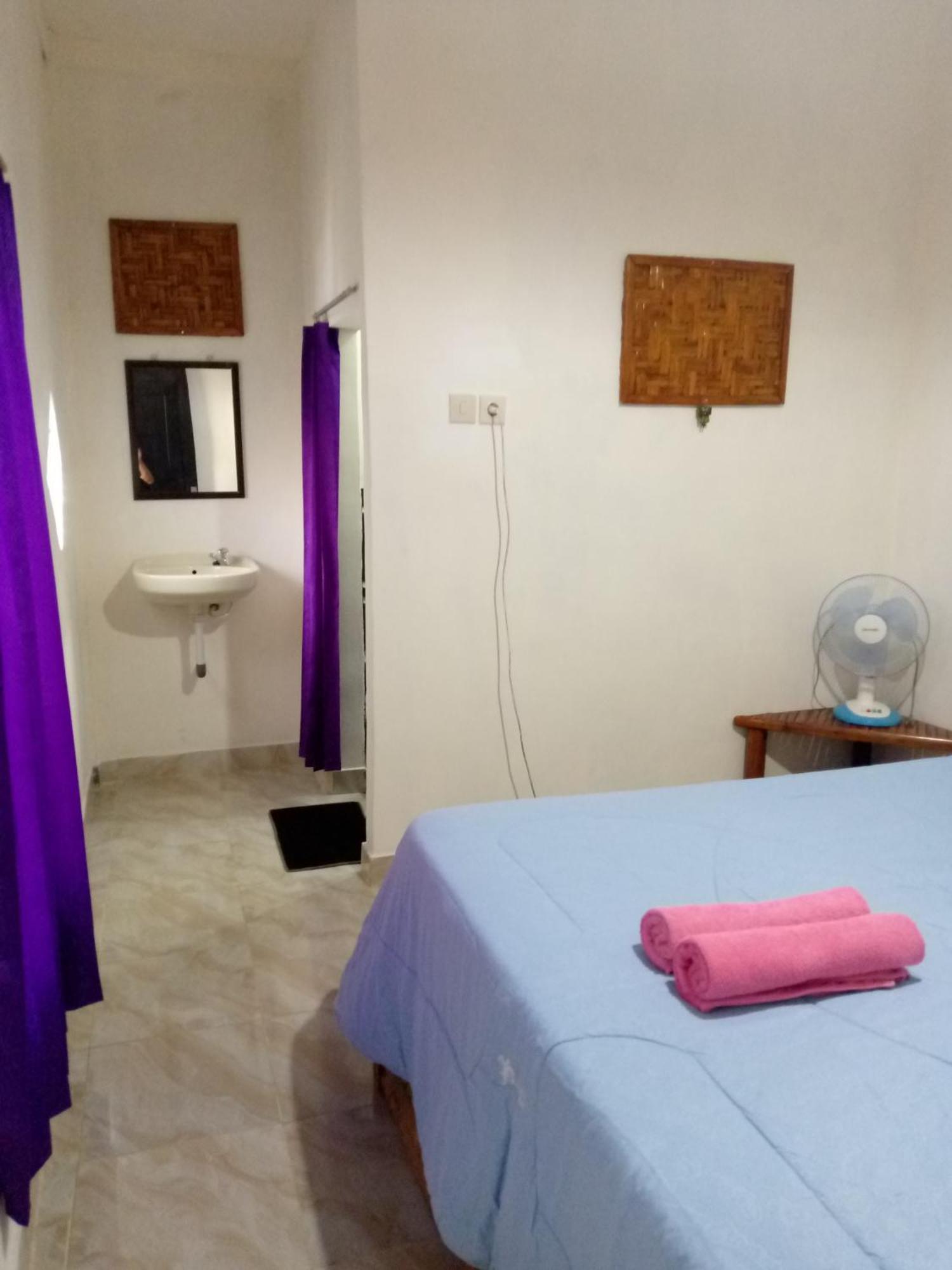 Syaqila Homestay Lombok Tetebatu Exterior foto